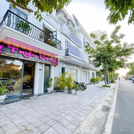 Hotel Khach San Trieu Dang Tuy Hoa Exterior foto